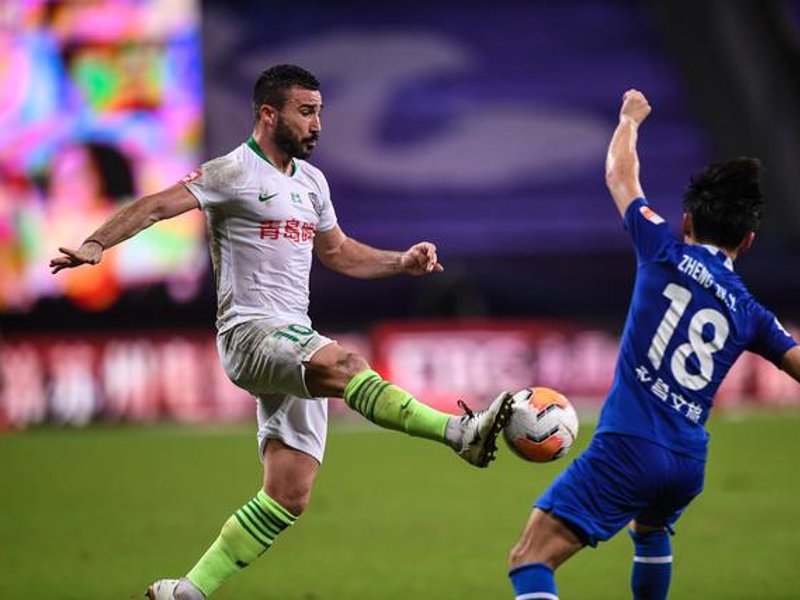 走进满冠